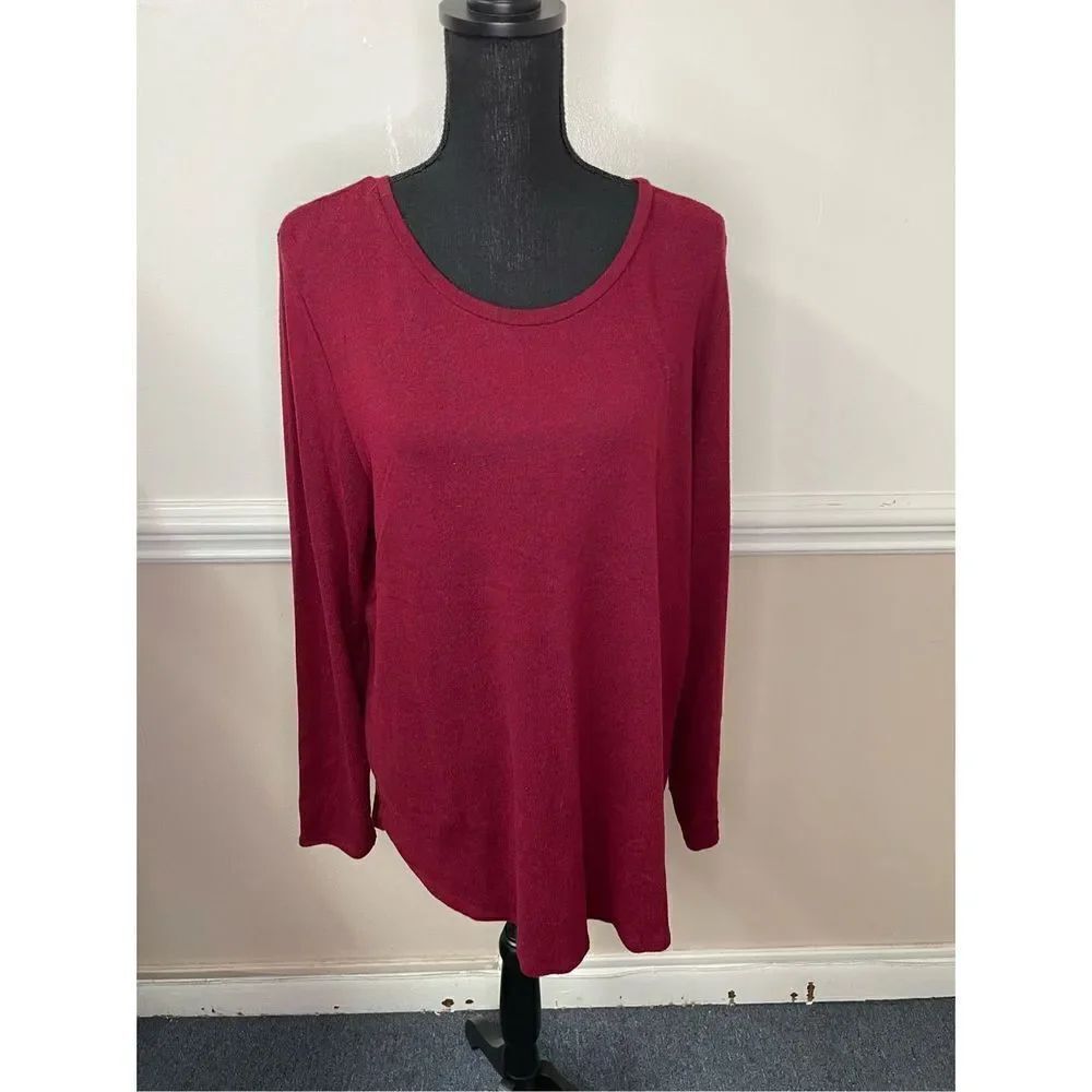 Old Navy Red Long Sleeve Tee Size X-Large